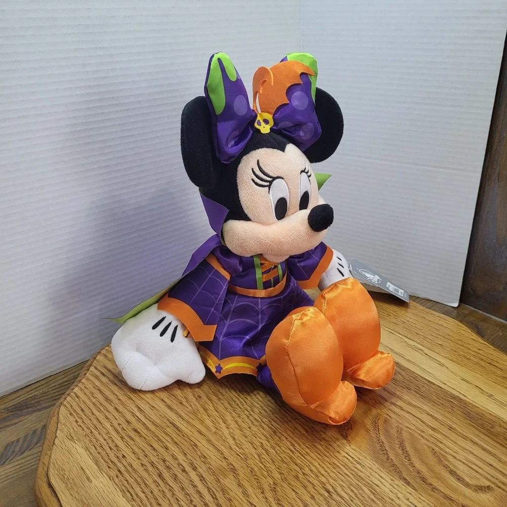NWT Disney Store Plush Minnie Mouse Halloween Vampire Stuffed Animal Toy 15